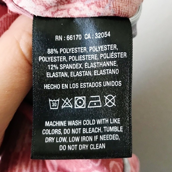 Anthropologie Daily Practice Allie Sports Bra Floral Size L Scalloped Pink NWT - Picture 13 of 13